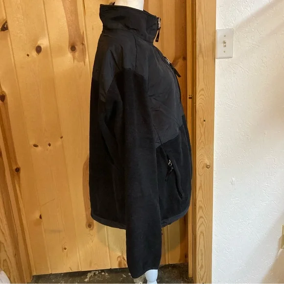 The North Face Black Full-Zip Denali Jacket size XL FLAW small hole each pocket - Picture 4 of 13